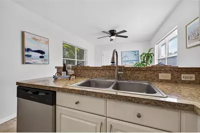 2600 35th Avenue, Saint Petersburg, FL 33713 - Photo 14
