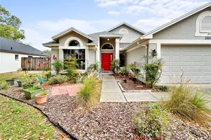 1814 Candlestick Ct, Lutz, FL 33559 - Photo 2