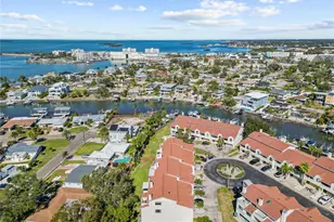 2392 Hanover Dr, Dunedin, FL 34698 - Photo 44