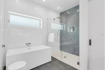 905 Bay Point Drive, Madeira Beach, FL 33708 - Photo 36