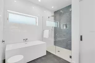 905 Bay Point Dr, Madeira Beach, FL 33708 - Photo 36