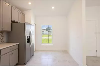 605 Rose Apple Circle, Port Charlotte, FL 33954 - Photo 4
