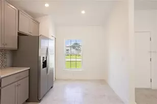 605 Rose Apple Cir, Port Charlotte, FL 33954 - Photo 4