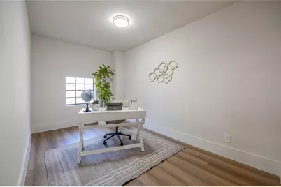 805 E Curtis Street, Tampa, FL 33603 - Photo 10