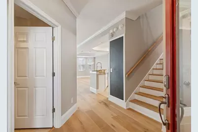 2858 Bayshore Trails Drive, Tampa, FL 33611 - Photo 6