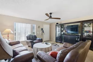 9911 Davis St, Gibsonton, FL 33534 - Photo 12