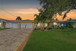 335 Crosswinds Dr, Palm Harbor, FL 34683 - Photo 56