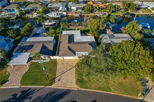 335 Crosswinds Dr, Palm Harbor, FL 34683 - Photo 60