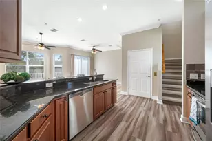 463 Bayou-Village Dr, Tarpon Springs, FL 34689 - Photo 16