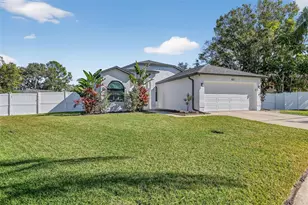 850 Christina Cir, Oldsmar, FL 34677 - Photo 2