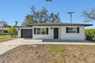 204 22nd St Ct NE, Bradenton, FL 34208 - Photo 2