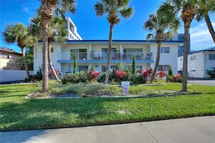 4250 37th St S, Saint Petersburg, FL 33711 - Photo 1