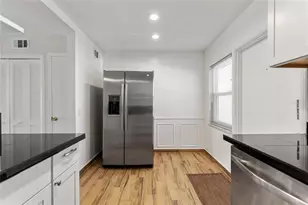 4250 37th St S, Saint Petersburg, FL 33711 - Photo 8