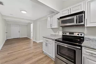 206 E Frierson Ave, Tampa, FL 33603 - Photo 16