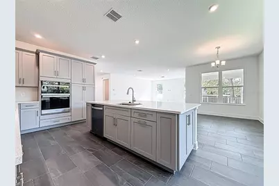 4732 W Wallcraft Avenue, Tampa, FL 33611 - Photo 22