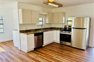 19142 Whispering Pines Dr, Indian Shores, FL 33785 - Photo 2