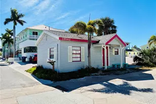 19142 Whispering Pines Dr, Indian Shores, FL 33785 - Photo 1