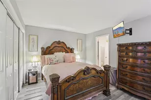 4709 Puritan Cir, Tampa, FL 33617 - Photo 20