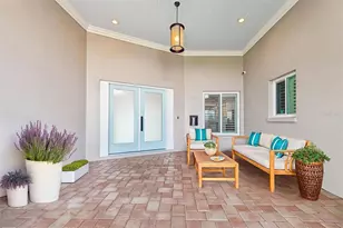 7864 9th Ave S, Saint Petersburg, FL 33707 - Photo 6
