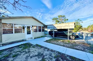 524 E Lime St, Tarpon Springs, FL 34689 - Photo 4