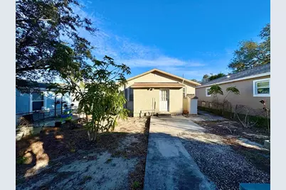 524 E Lime Street, Tarpon Springs, FL 34689 - Photo 16