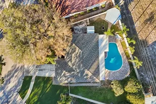 3311 Hunt Club Dr, Clearwater, FL 33761 - Photo 40