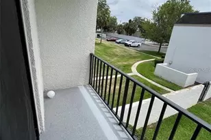 705 Russell Ln, Brandon, FL 33510 - Photo 24