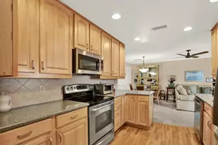 10627 Yunker Dr, Largo, FL 33774 - Photo 20