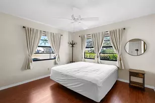 2024 Hereford Dr, Sun City Center, FL 33573 - Photo 20