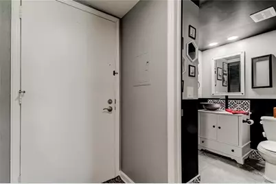 4775 Cove Circle #1105, Saint Petersburg, FL 33708 - Photo 8