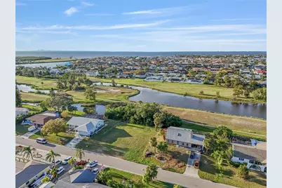 901 Eagle Lane, Apollo Beach, FL 33572 - Photo 8