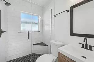 12400 Park Blvd, Seminole, FL 33772 - Photo 22