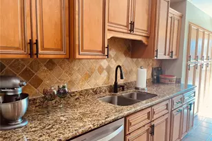 531 Boca Ciega Point Blvd S, Saint Petersburg, FL 33708 - Photo 22