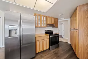 878 Harbor Is, Clearwater Beach, FL 33767 - Photo 22