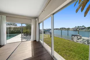 878 Harbor Is, Clearwater Beach, FL 33767 - Photo 16