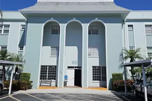 701 Poinsettia Rd, Belleair, FL 33756 - Photo 1