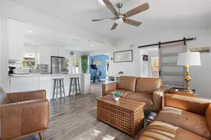 6631 Bougainvilla Ave S, Saint Petersburg, FL 33707 - Photo 4