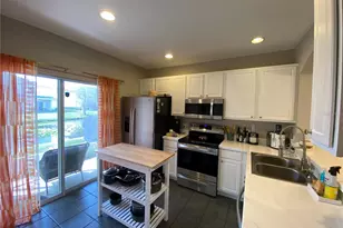 16326 Swan View Cir, Odessa, FL 33556 - Photo 10