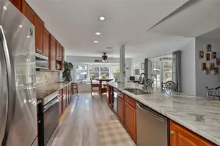 20600 Gardenia Dr, Land O Lakes, FL 34638 - Photo 18