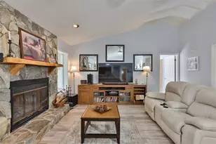 20600 Gardenia Dr, Land O Lakes, FL 34638 - Photo 14