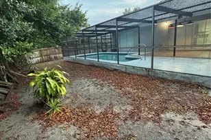 7185 Holiday Dr, Spring Hill, FL 34606 - Photo 22