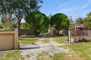 8412 N 15 Th St, Tampa, FL 33604 - Photo 6