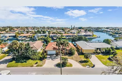 1926 Montana Avenue NE, Saint Petersburg, FL 33703 - Photo 58