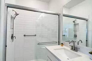 12605 Tahitian Pearl Cir, Parrish, FL 34219 - Photo 32