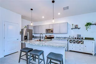 219 Mangrove Shade Cir, Apollo Beach, FL 33572 - Photo 8