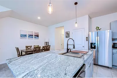 219 Mangrove Shade Circle, Apollo Beach, FL 33572 - Photo 10