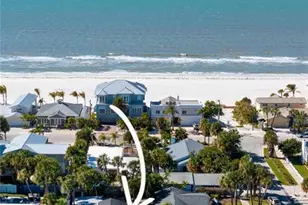 848 Mandalay Ave, Clearwater Beach, FL 33767 - Photo 2