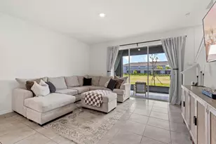 33064 Tulip Petal Ln, Wesley Chapel, FL 33545 - Photo 10