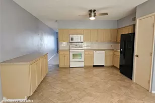 2263 Americus Blvd E, Clearwater, FL 33763 - Photo 8
