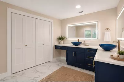 6400 Mockingbird Way S, Saint Petersburg, FL 33707 - Photo 22